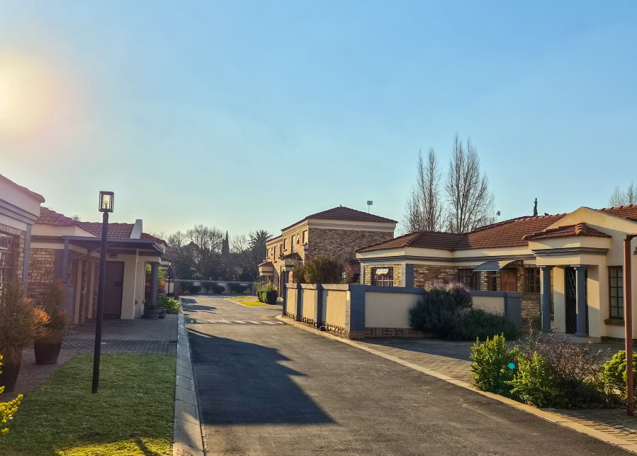 3 Bedroom Property for Sale in Grimbeeck Park North West